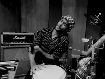 The debut album is fully recorded and ready to be mixed! Have you seen this live registration 'She's So Fine' already? Link in the comments!