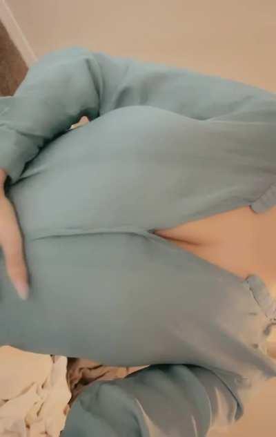 I wear this minimizing bra when I’m with my conservative persian family so they don’t see how massive my tits are