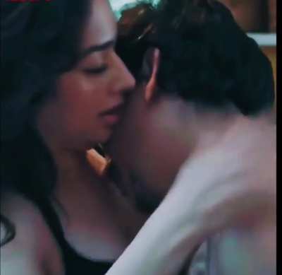 an edit on the Tammana Bhatia so u can worship the greatest item girl ever 🤍🤍👑