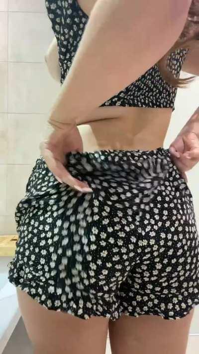 This is my application to be your horny little 5