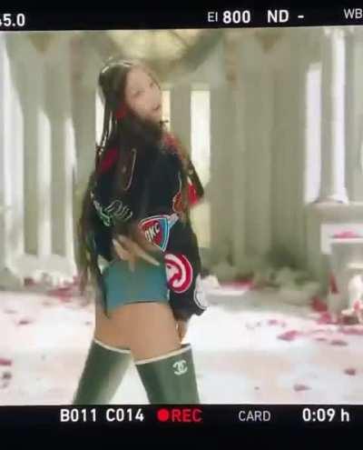 Oh yeah baby girl imma taste that pink venom 🥵🥵🥵🤤🤤🤤