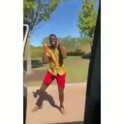 me omw to oneshot your botlane 10 mins in with 300ap adc veigar