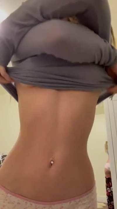 Hi, I’m Brianna and I have nipples