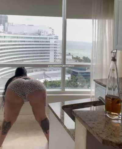 That mf rocking 🥴