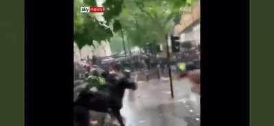 Watch the red light!