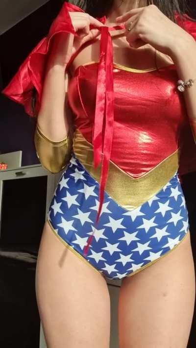 Wanna squeeze WonderWoman tits?
