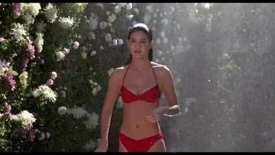 Phoebe Cates