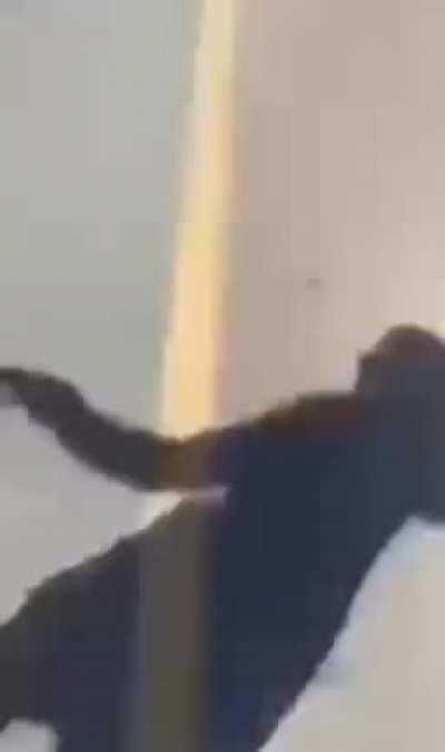 Jajakakas perdío sus chanclas