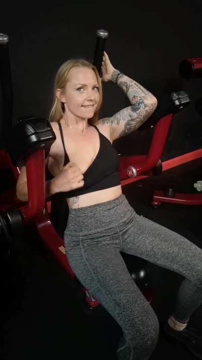Gym tit flash