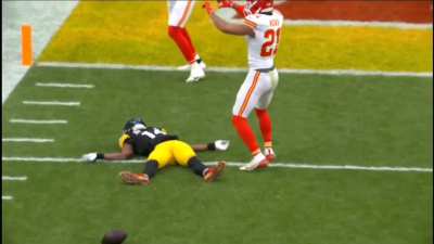 I give this catch two thumbs down (Jayden Hicks trolls George Pickens)