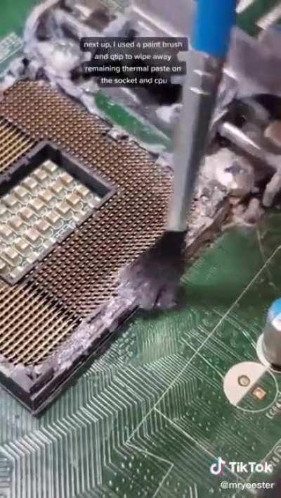 Got some of the thermal paste off at least