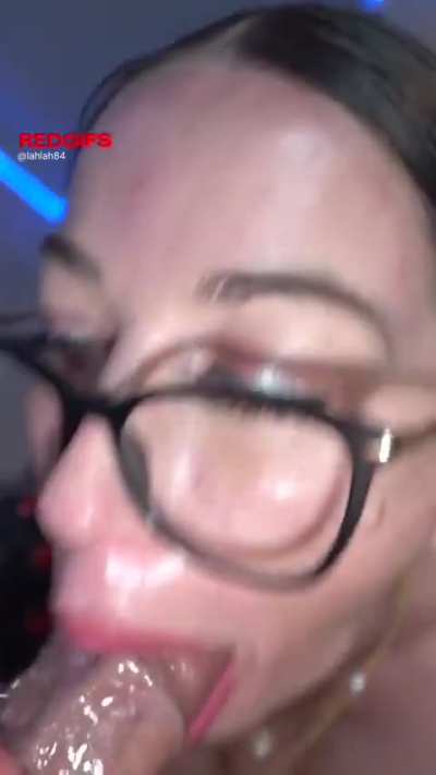 Sloppy bubbles 🫧💦👄