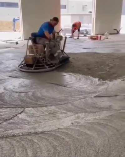 os pedreiros da minha rua precisam de um desse