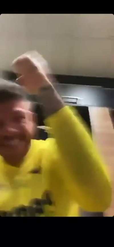 Throwback to when Alberto Moreno sent a message to Liverpool fans after beating the Scum in the Europa League final 😂