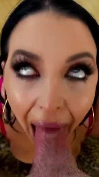 Imagine her deepthroatin you