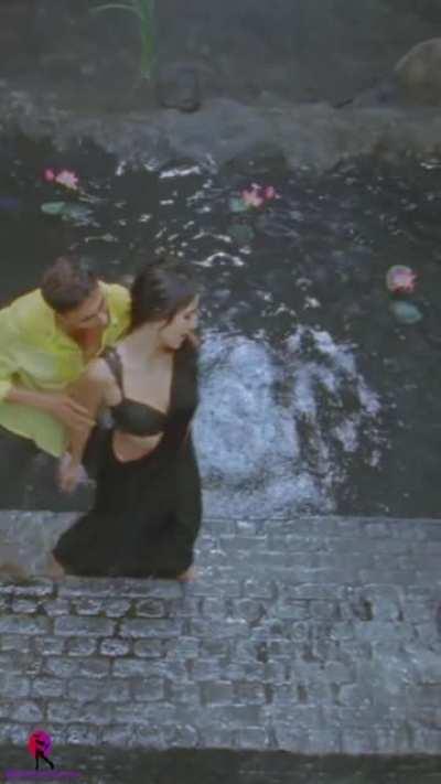 Katrina Kaif - Gale Lag Jaa Vertical Edit