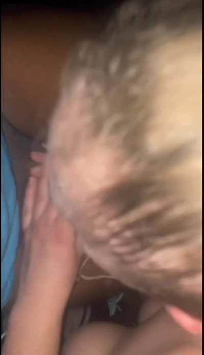 Subscribe to her Fansly @LolaScars