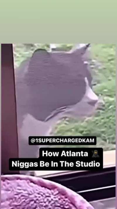 How Atlanta niggas be in the studio 😂😂😂