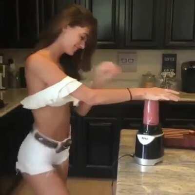 Smoothie Dance