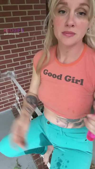 Did you know there was a proper way to use those longer bubble wands? 