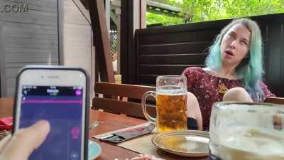 [Vid] public remote vibes