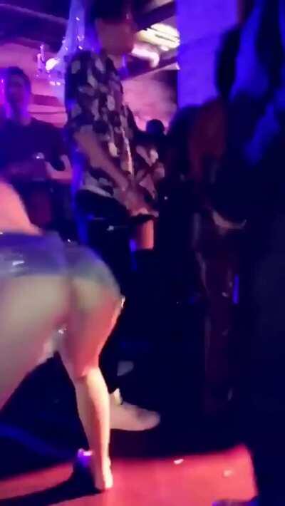 Slut twerking with no panties in public