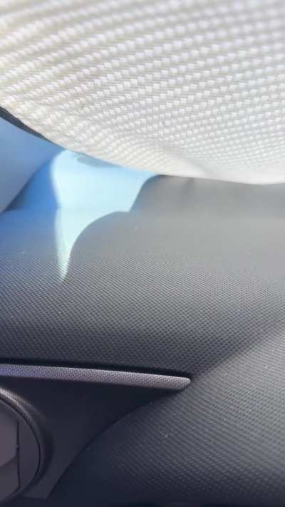 Ac makes weird humming noise when it is turned on