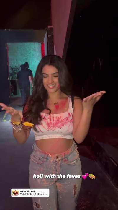 Jealous of who put colour on that cleavage