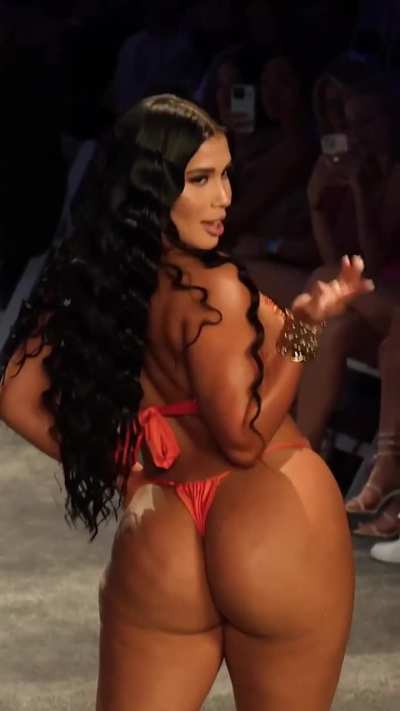 Roxana Ventura