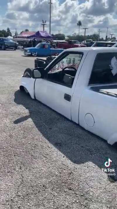 Thanks I hate this Ute