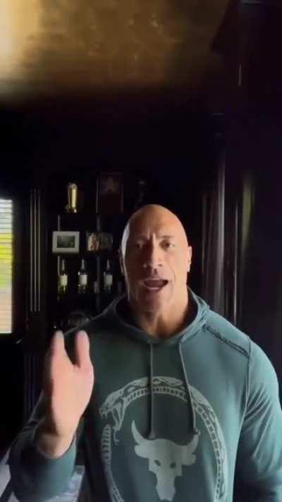 Yo explicando porque odio el anime pero me gusta berserk, attack on titan y jojos