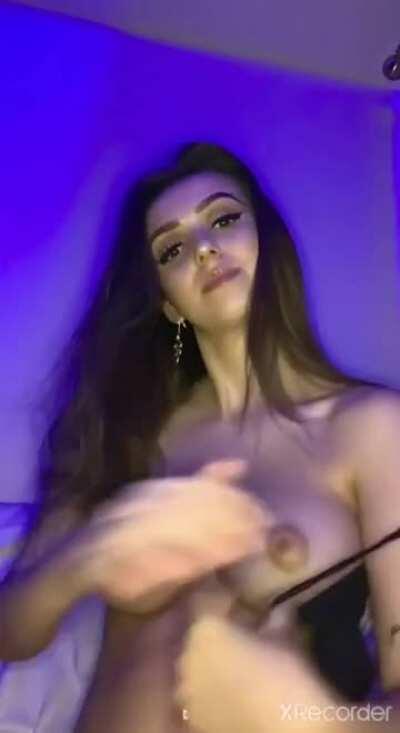 Check Comments for her 👇👇