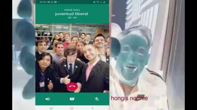 evil momo recibe una llamada