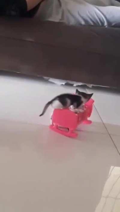 Criminal steals a baby's crib