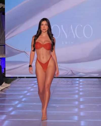 𝑨𝙙𝒆𝙡𝒚 𝑯𝙚𝒓𝙣𝒂𝙣𝒅𝙚𝒛 | Monaco Swim