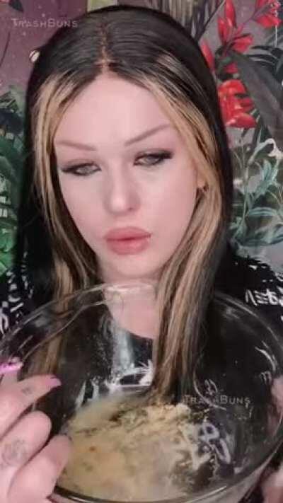 I love to slurp it back uuup 🖤 [OC]