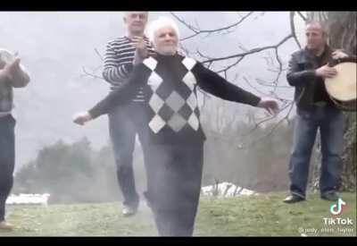 my 7 brain cells when someone is telling me something really important