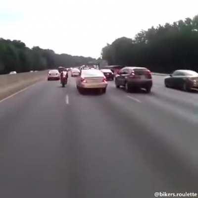 Moto-Boi Ridin' Like He In GTA