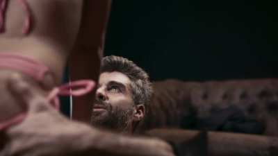 Julia Byrro in Verdades Secretas