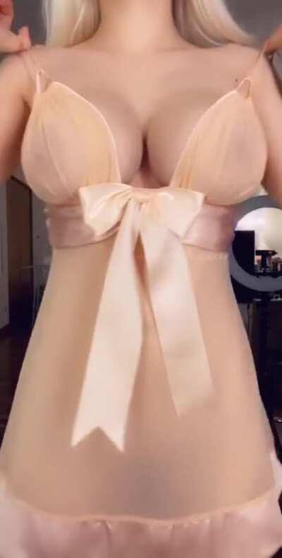 We danced together🎶 [oc]