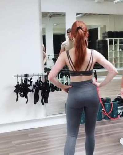 Madelaine Petsch's bubble butt would give any cock a serious work out