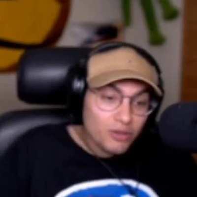 Cristian ghost pajeandose 🫣