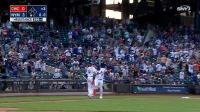 [Highlight] CHC@NYM: Dominic Smith blasts a solo shot to make it 3-0 Mets