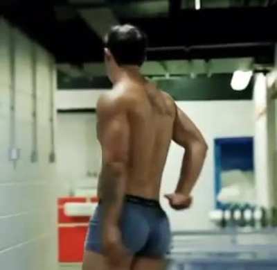 Louis Rees-Zammit , Rugby