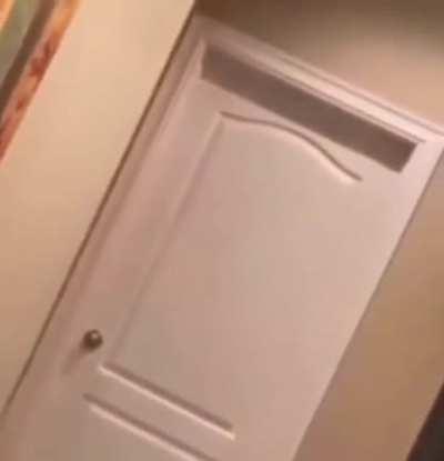 *Doomslayer music intensifies*