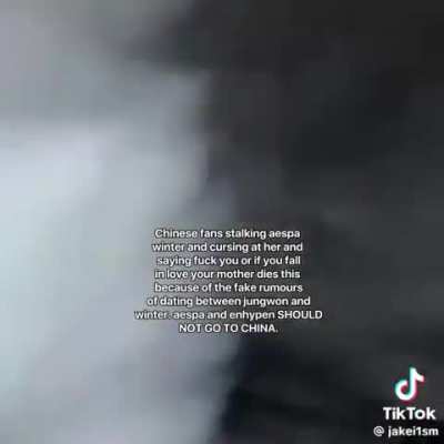 Chinese Kpop fans cussing at a female idol for dating rumours that are not true. 