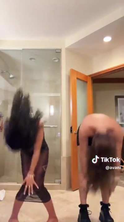 Great collab🥵🥵