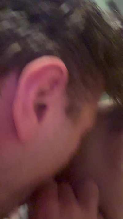 I love a slow and sloppy blowjob