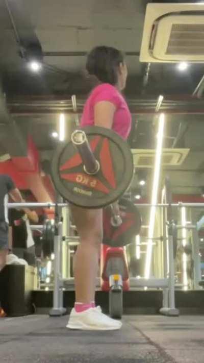 Who wants some cake? 🍰🤤