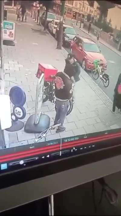 2 days ago in Peckham, UK